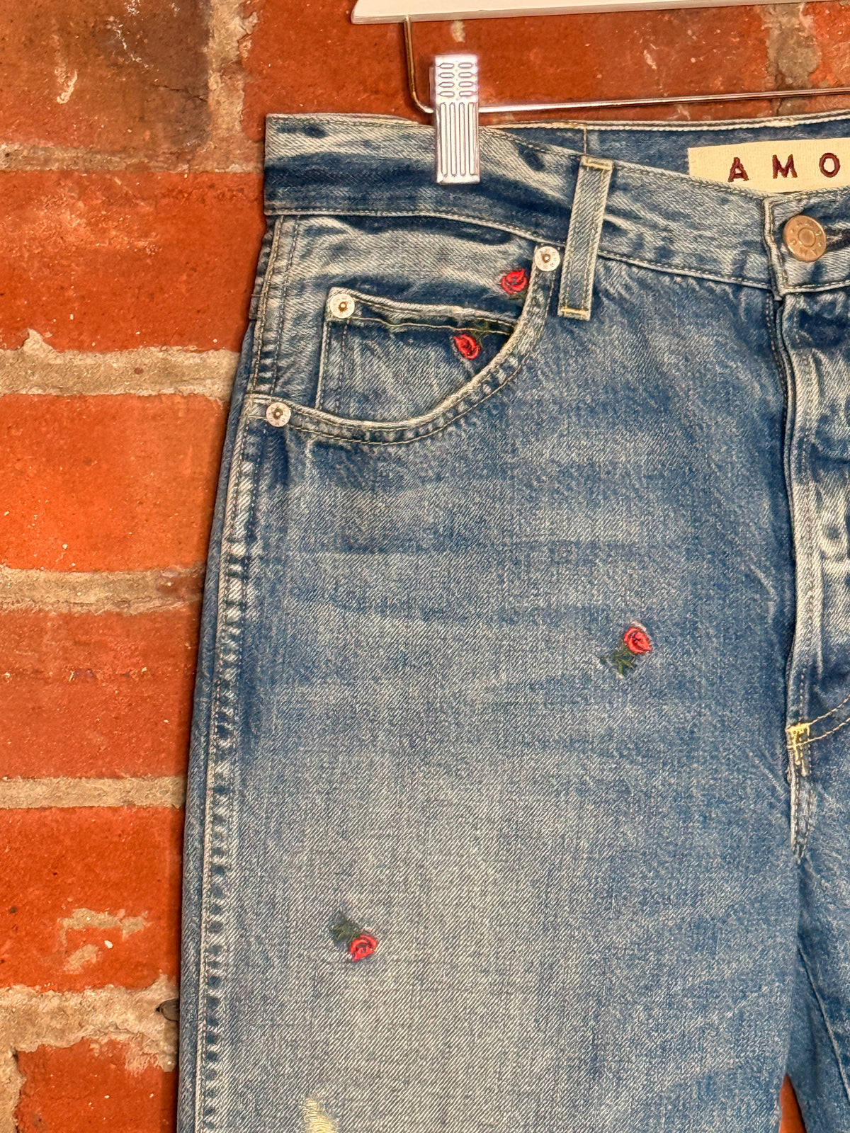 AMO Loverboy Rosebud Cropped Jeans | SZ 27