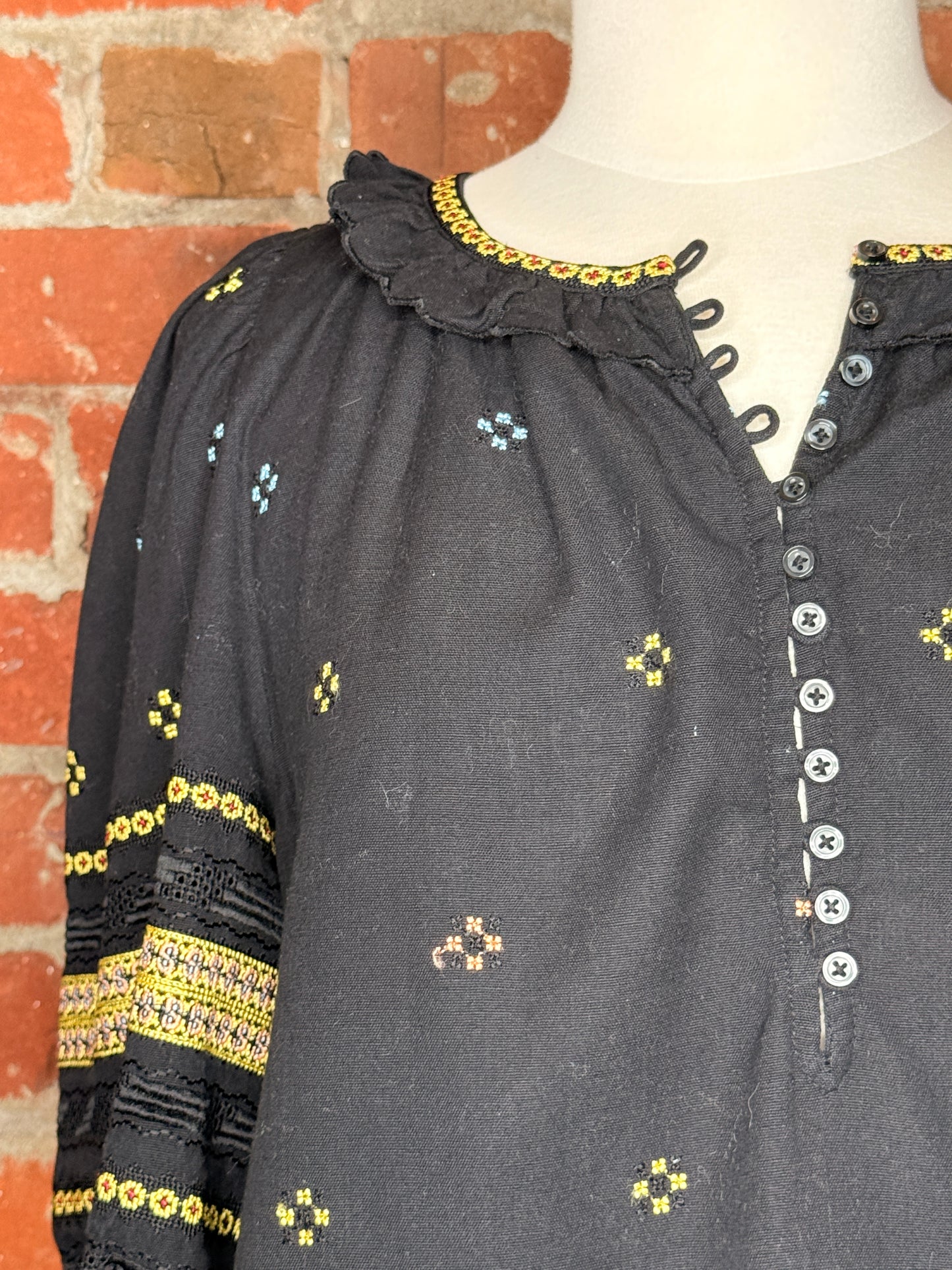 The Great Embroidered Blouse | SZ 2