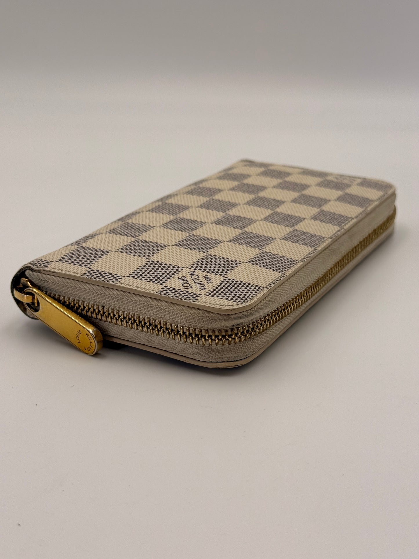 Louis Vuitton Damier Azur Zippy Wallet