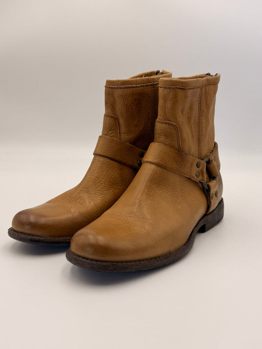 NWT Frye Phillip Harness Short Boot | SZ 8