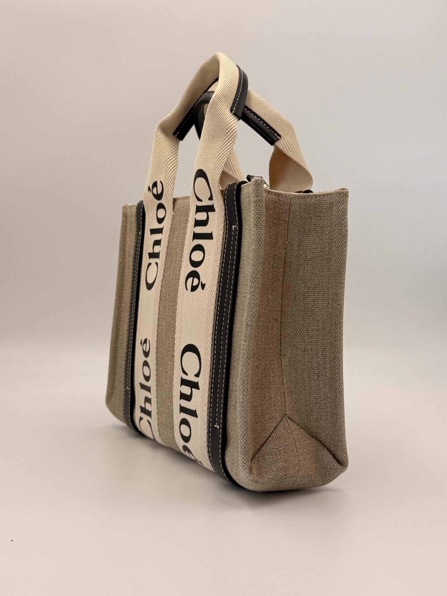 Chloé Small Woody Linen Tote