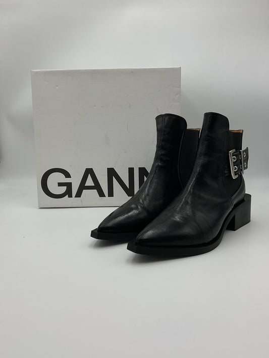 GANNI Chunky Buckle Chelsea Boots | SZ 41