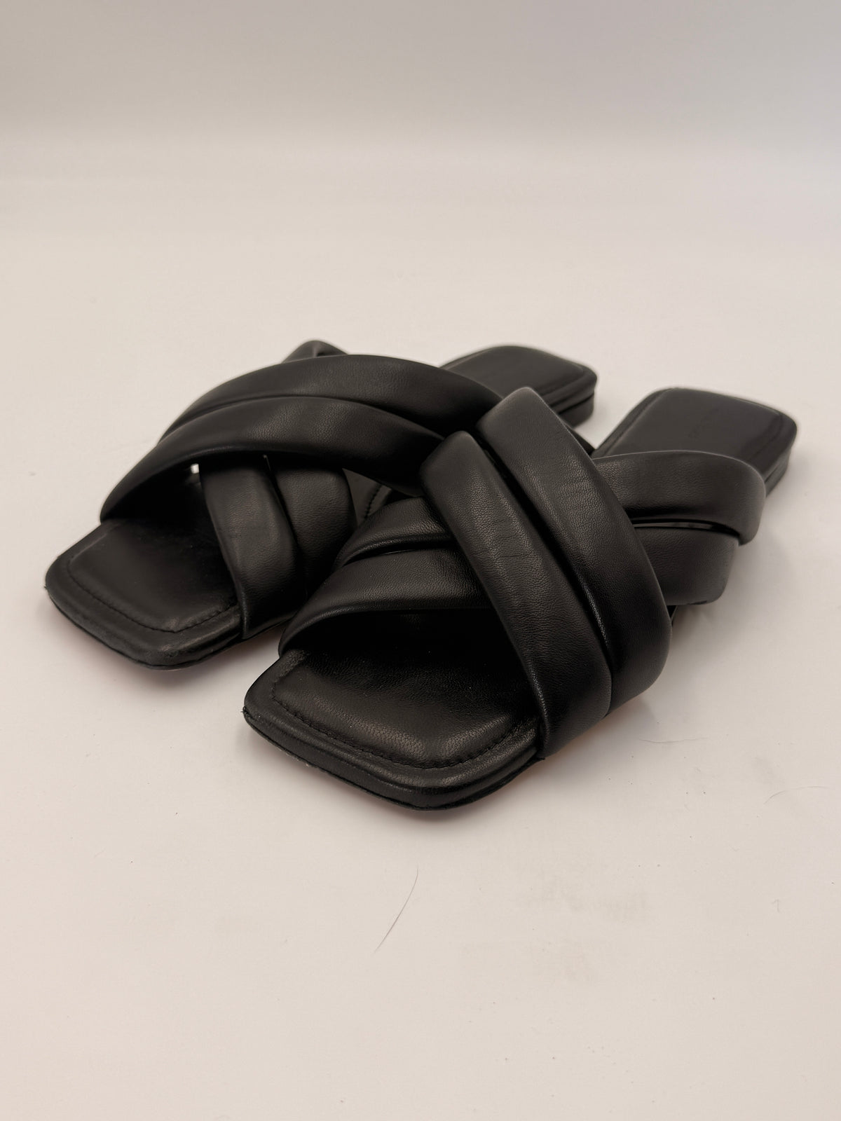 Anine Bing Eve Criss Cross Slides | SZ 39