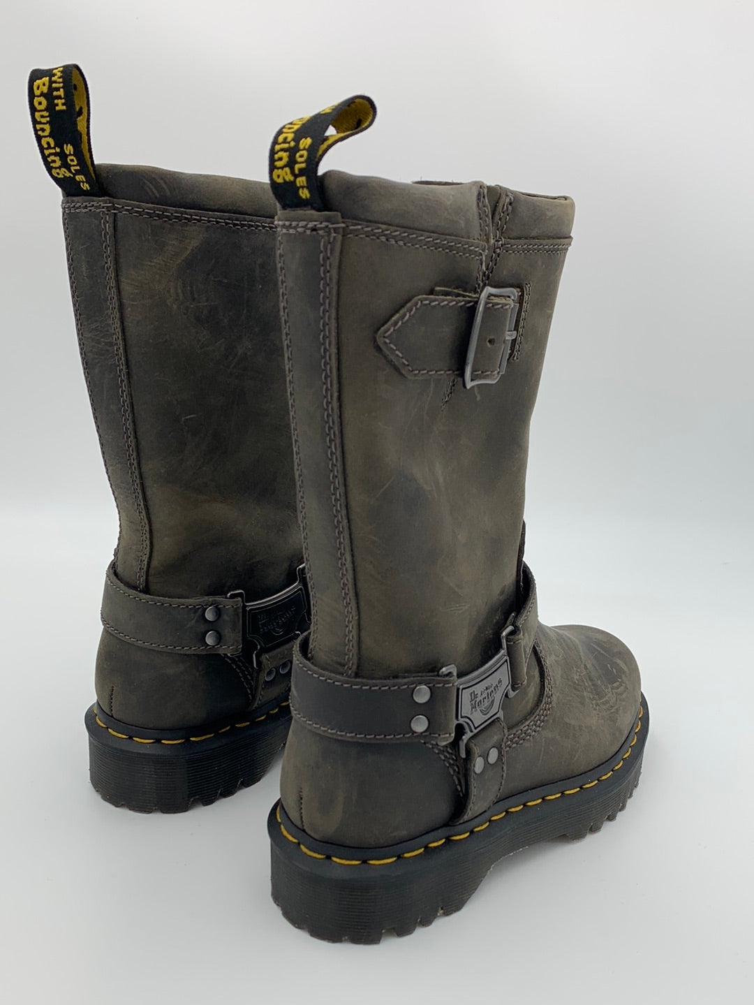 DR Marten's Anistone Hi Boots | SZ 6