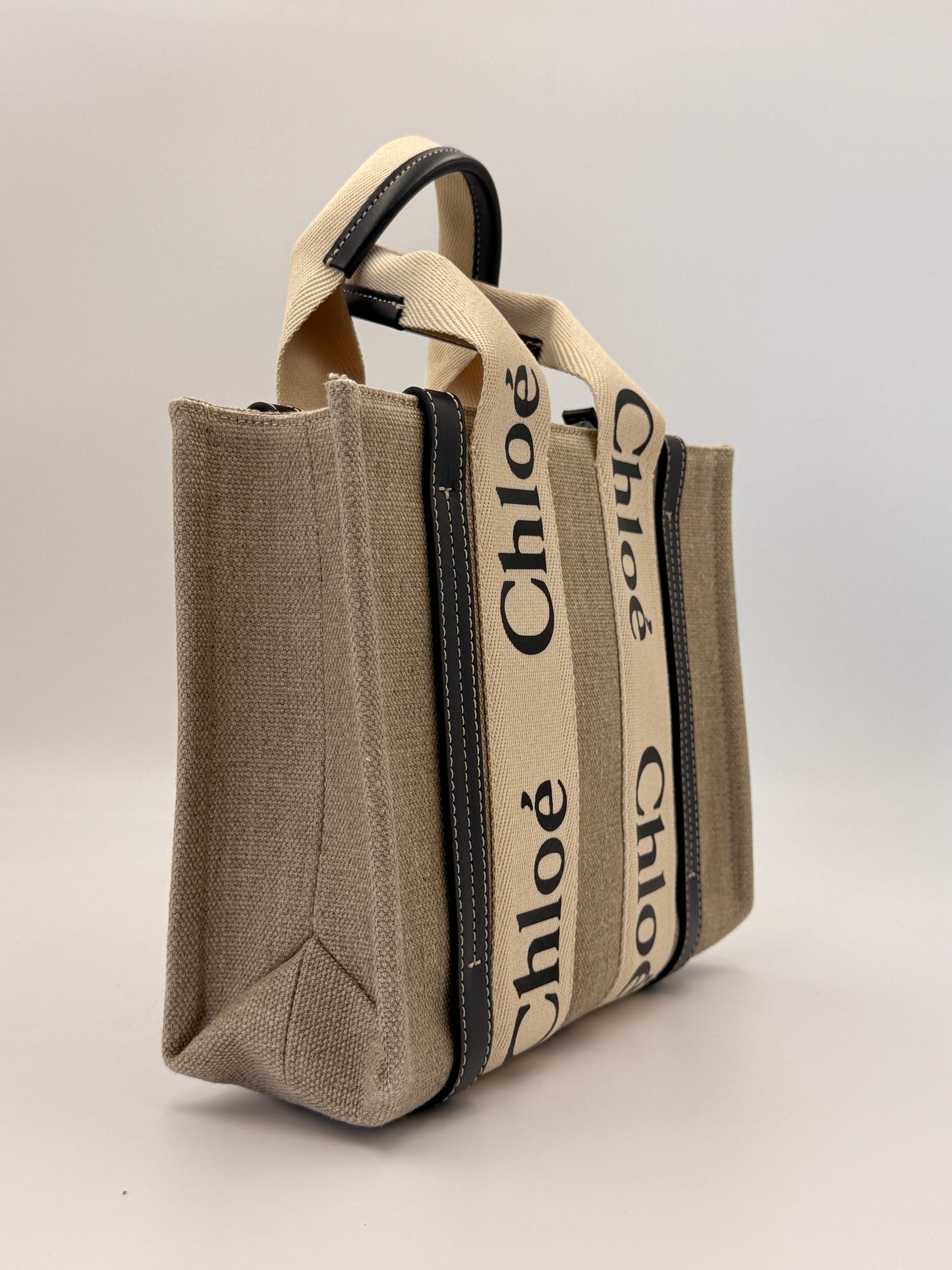 Chloé Small Woody Linen Tote