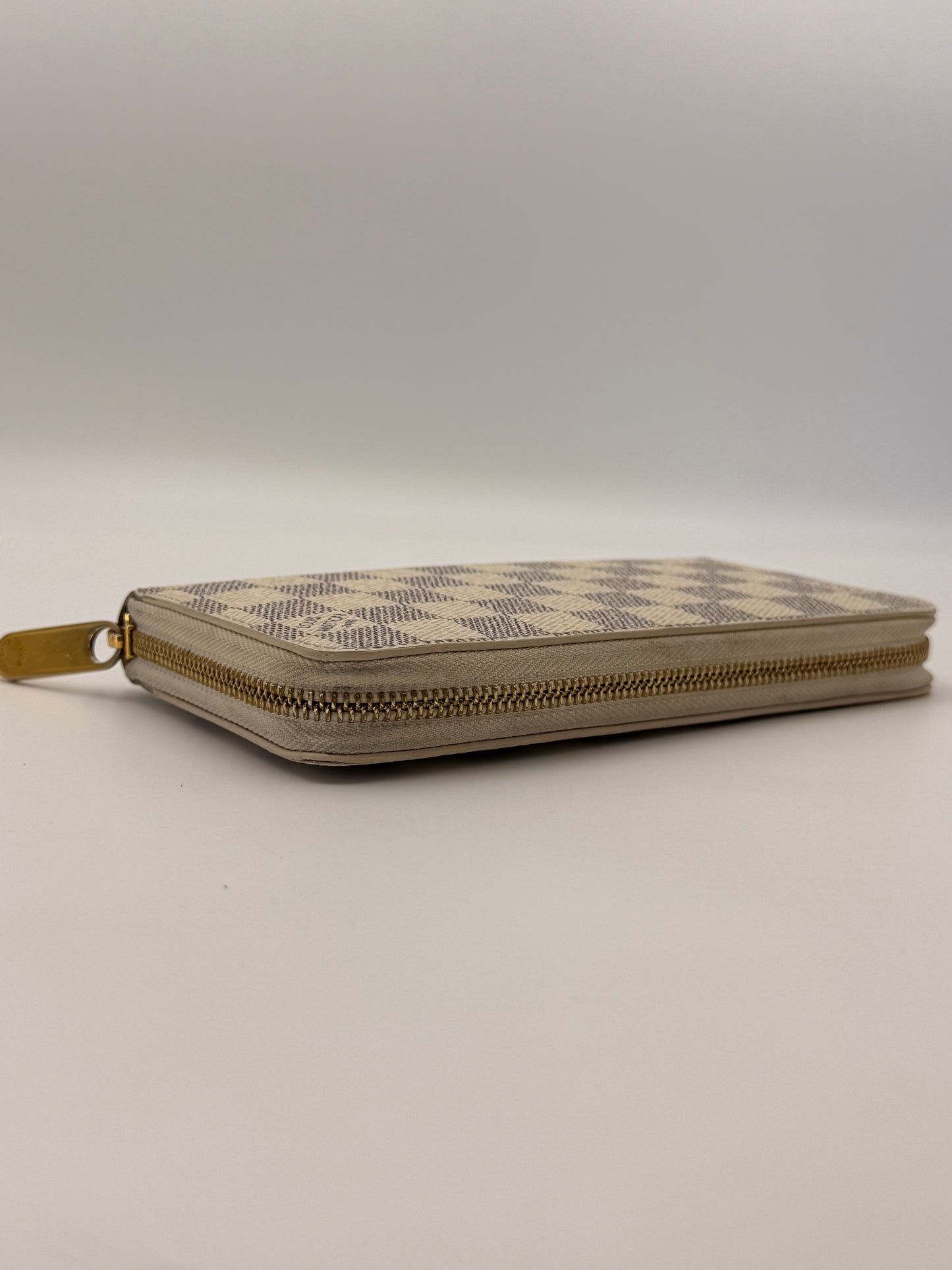 Louis Vuitton Damier Azur Zippy Wallet