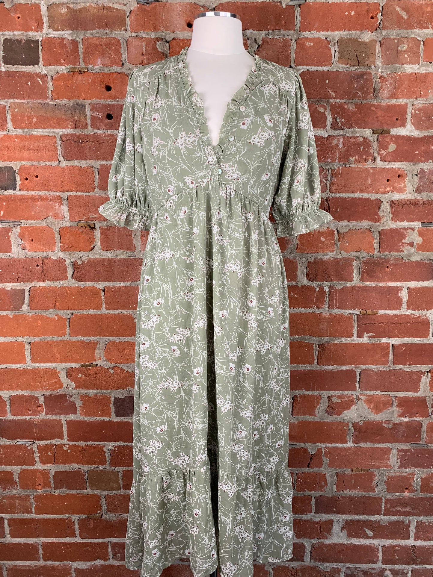 Baltic Born Sage Floral Maxi Dress | SZ M | NWT