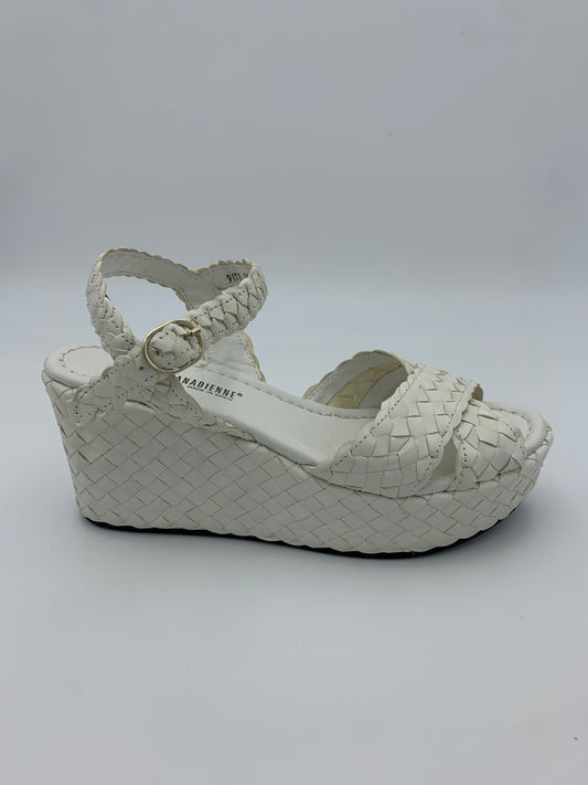 La Canadienne Prevost Woven Leather Sandal | SZ 8