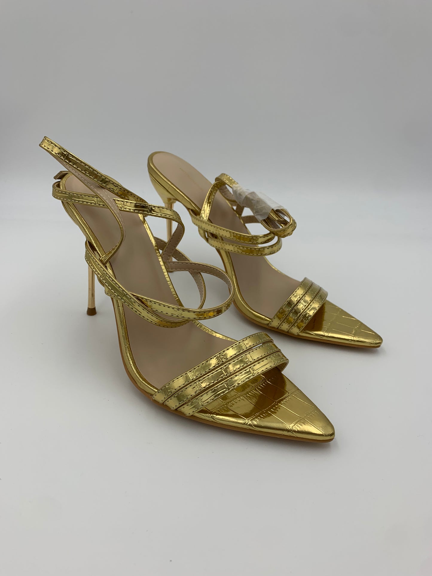 Pretty Little Things Gold Point Toe Pin Heels Double Strap Heels Sandals | SZ 9 | NIB