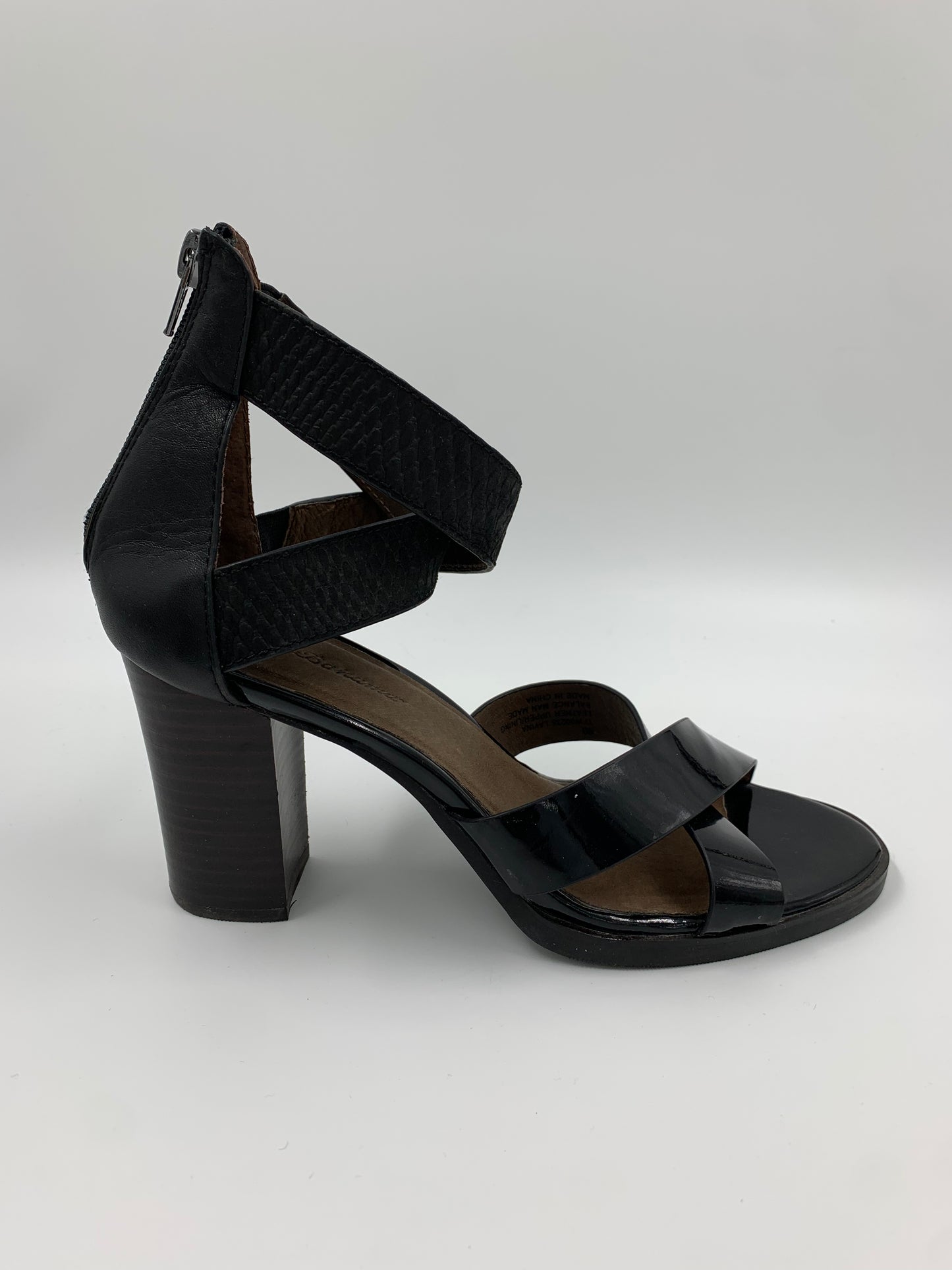 Tommy Bahama Lavina Black Patent Sandal | SZ 9B