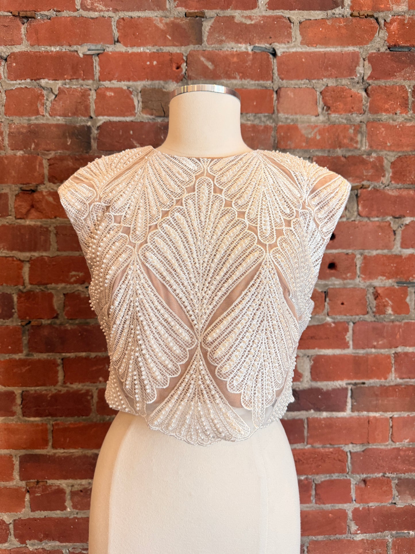 NWT Elliatt Ivory/Nude Harper Top | SZ M