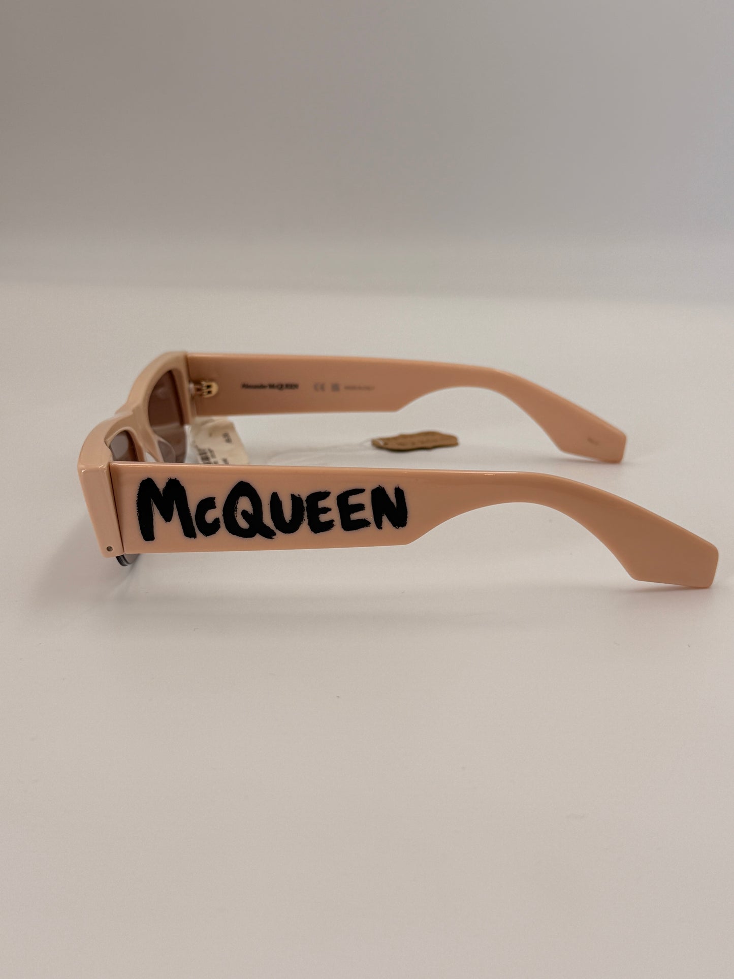 NWT Alexander McQueen AM 0404S Sunglasses