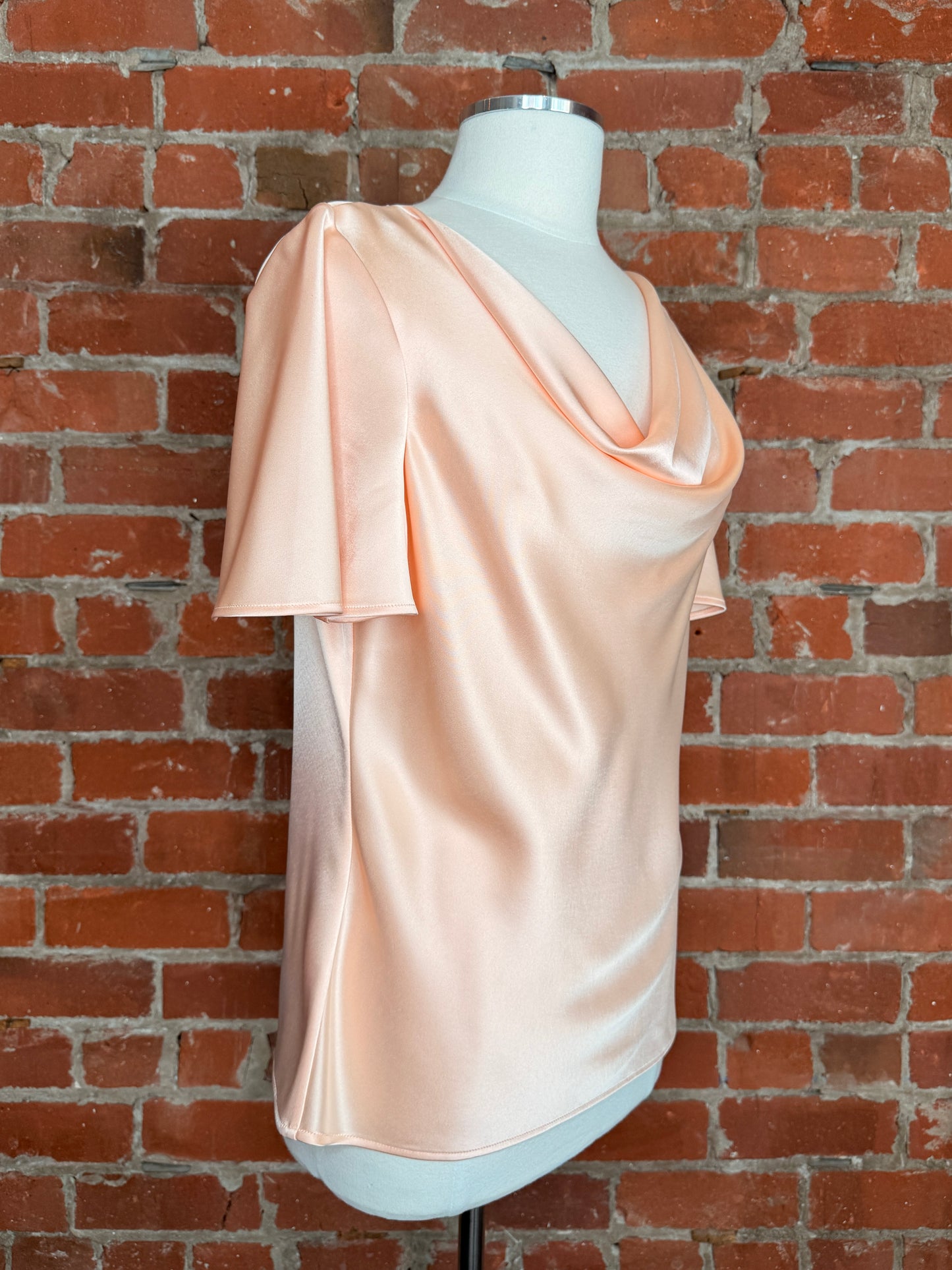 St. John Couture Blush Cowl-Neck Blouse | SZ 6