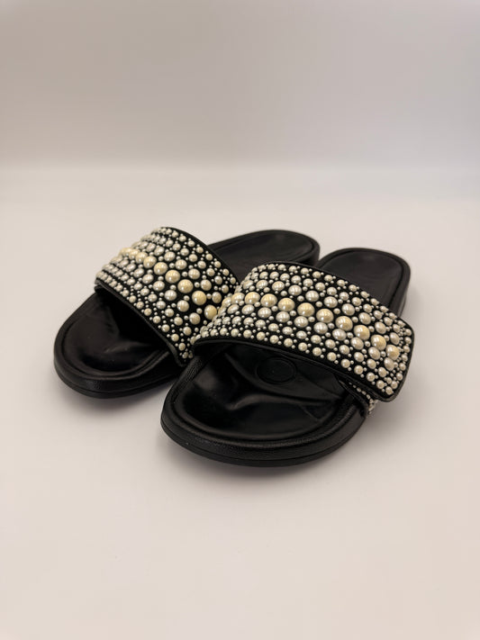 Jimmy Choo Fitz Leather Pearl Slides | SZ 39