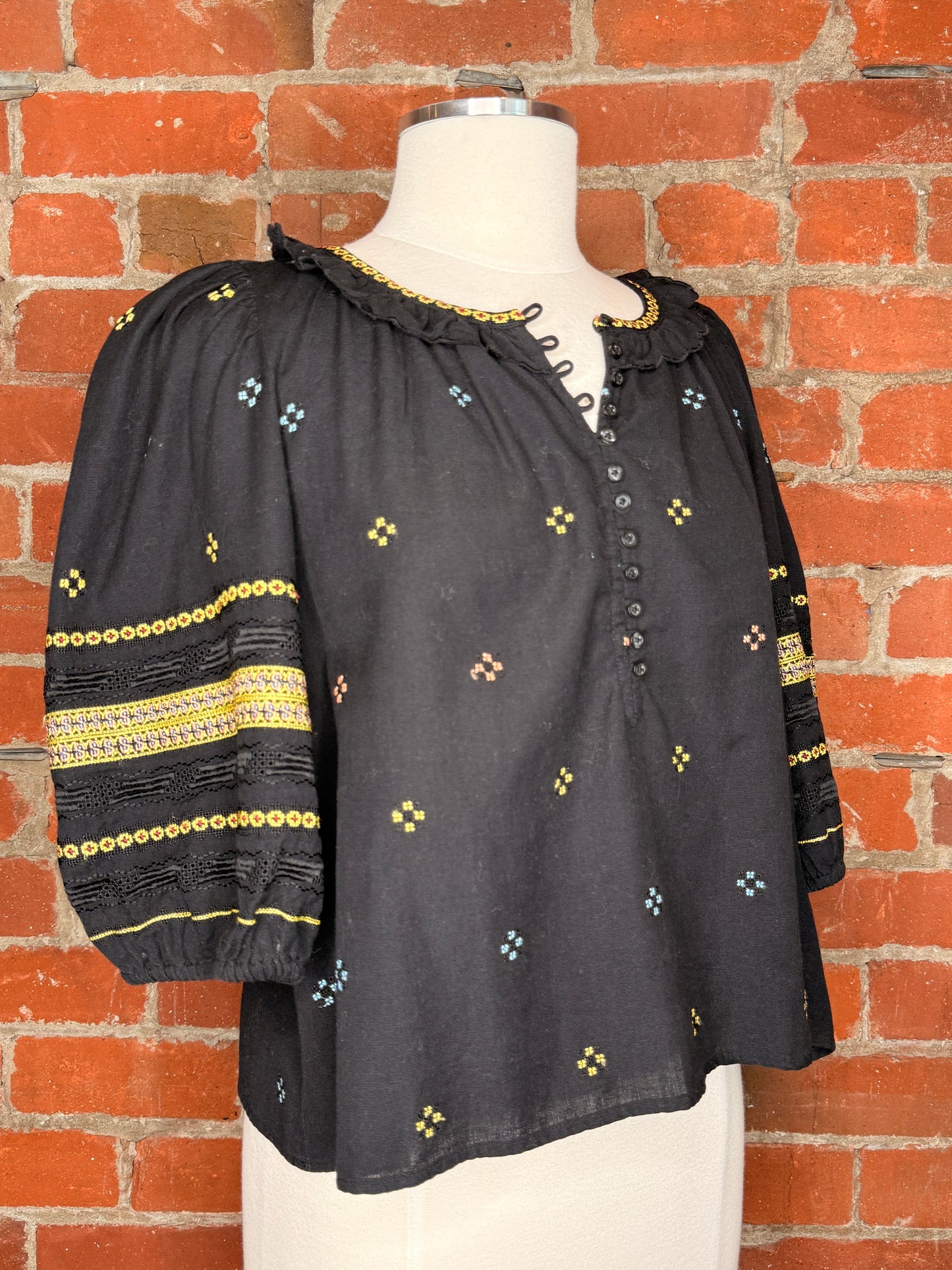 The Great Embroidered Blouse | SZ 2